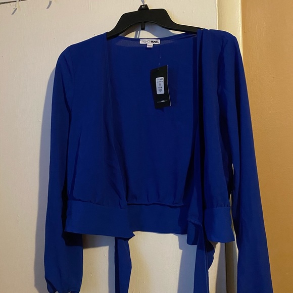 “Little White Lies” top - Picture 2 of 2